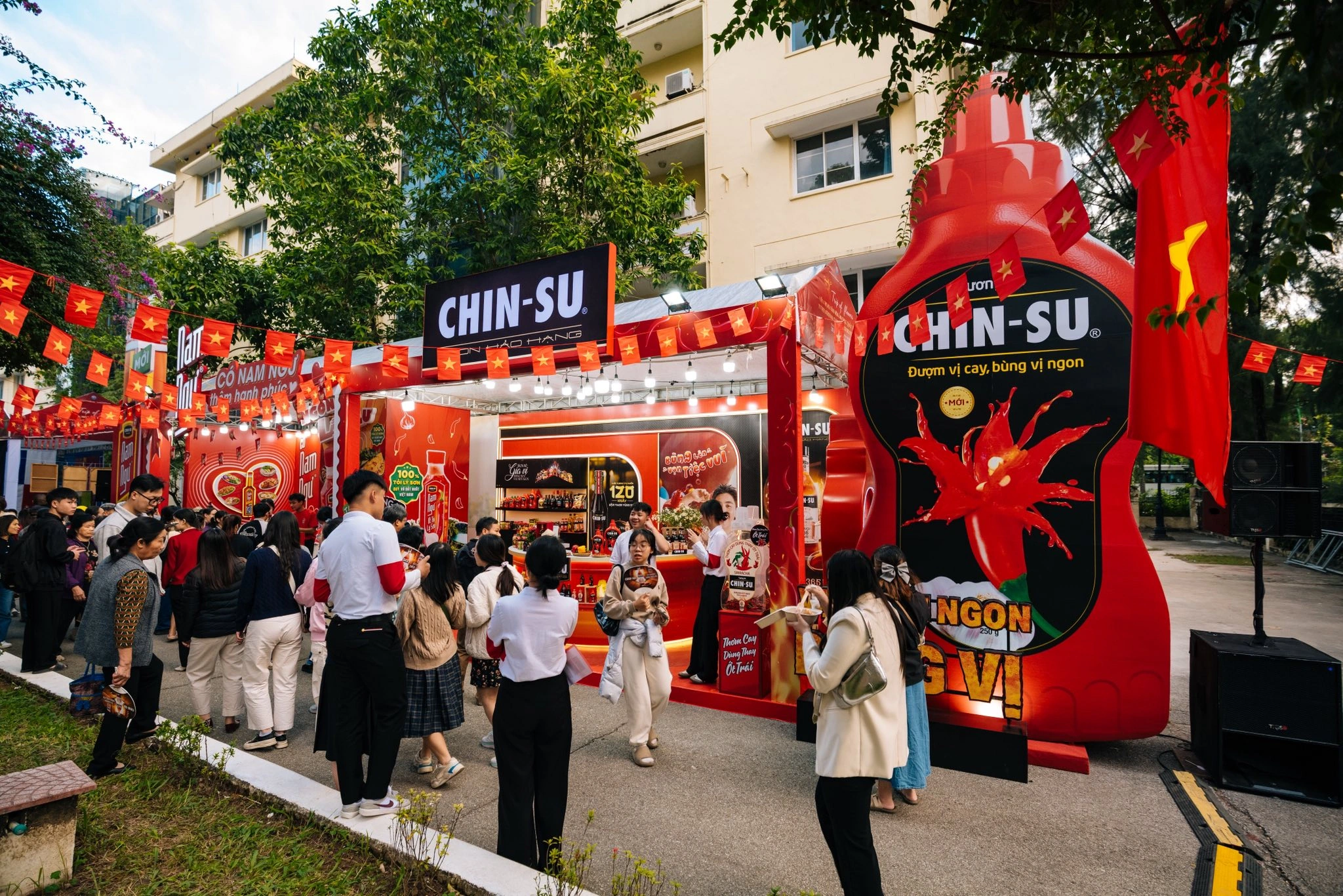 Gian hàng của Chinsu tại Liên Hoan Văn Hóa Ẩm Thực Quốc Tế